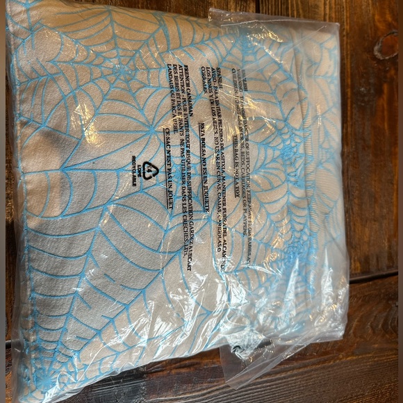 Latest Sp5der drop Size - Picture 3 of 3